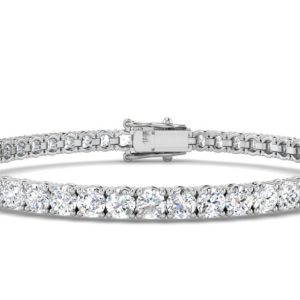 Diamond Lab tennis bracelet